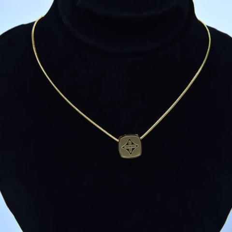 Golden Toned Stainless Steel Necklace with Star-Inspired Design PD-0056 (Golden)