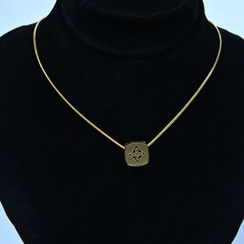 Golden Toned Stainless Steel Necklace with Star-Inspired Design PD0056(Golden)