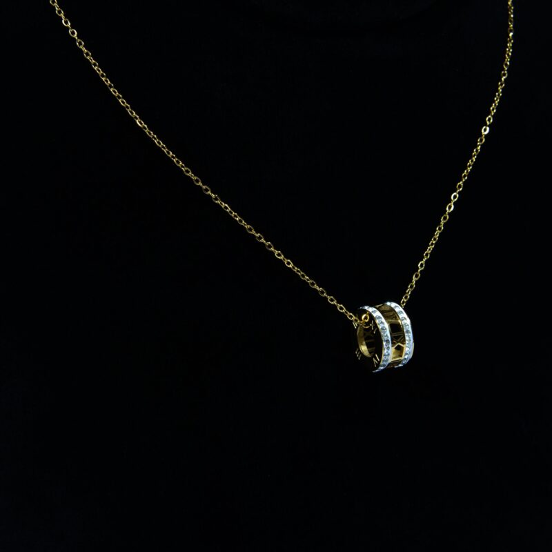 Gold Toned Interlocking Zircon Rings Necklace (PD0051) - Image 2