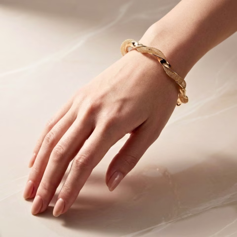 Rich Shiny Golden Twisted  Fancy Bracelet (BR-0025)